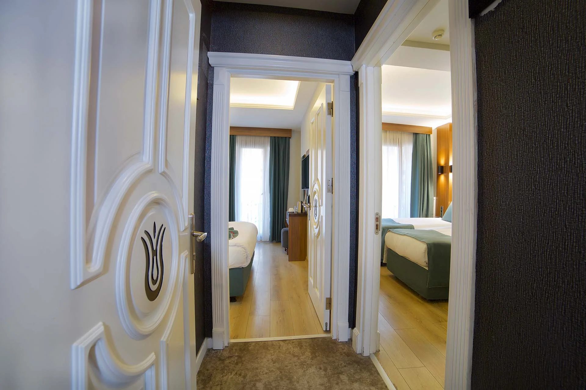 Family Connecting Room With Balcony